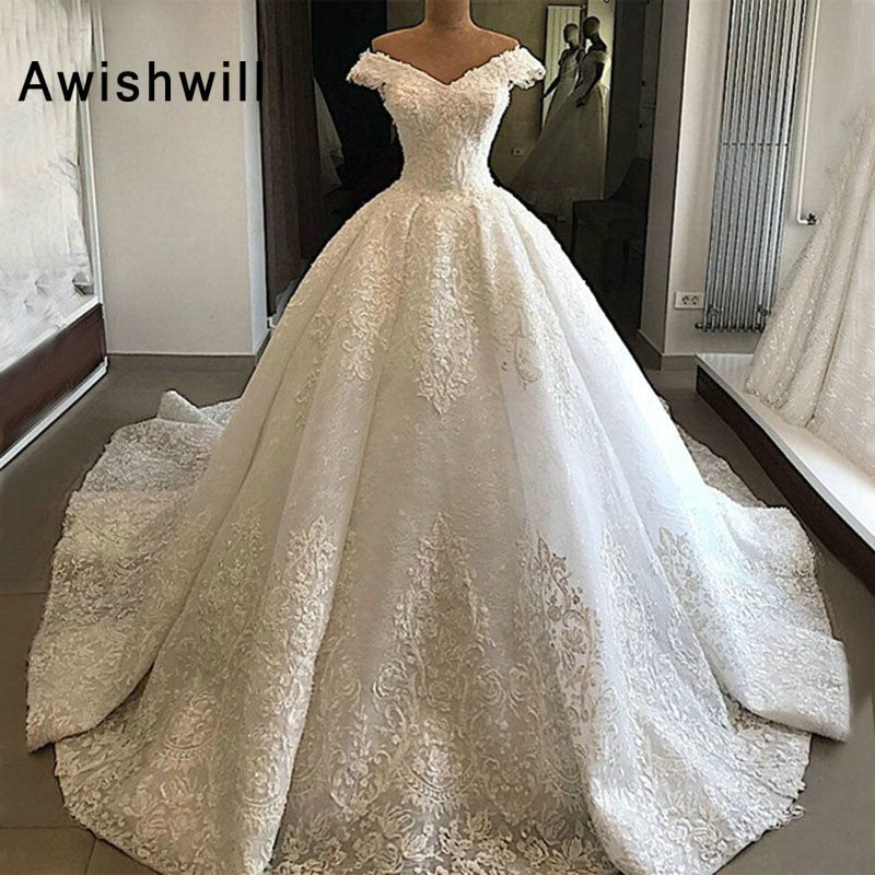 Custom Made Princess Ball Gown Wedding Dress Lace V-neck Off The Shoulder Elegant Arabic Beaded Wedding Gowns vestido de noiva