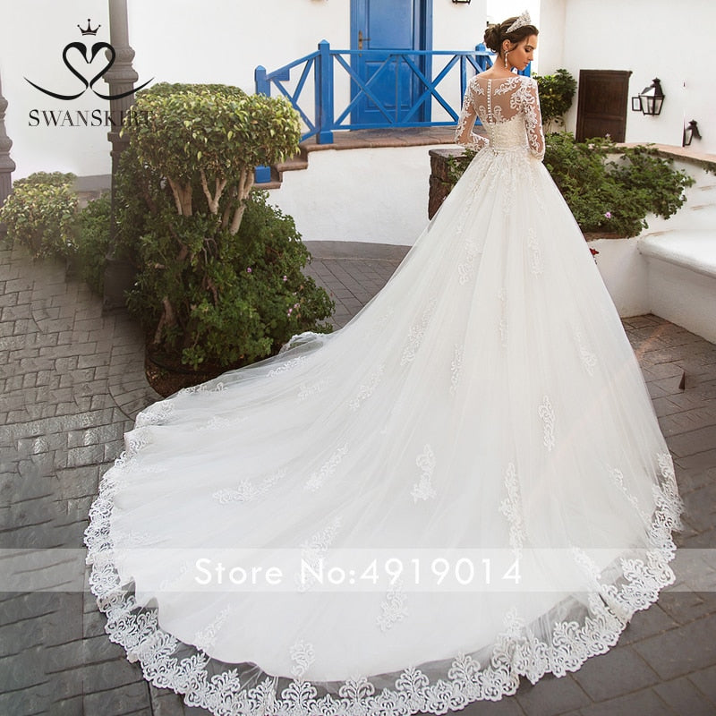Swanskirt Detachable Long Sleeve Wedding Dress 2019 Scoop Appliques Lace Ball Gown Vintage Princess Bride Vestido de Noiva K201