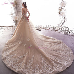 Julia Kui New Arrival Shiny Beading Pearls Appliques Lace Bridal Dress Scoop A-line Wedding Dress Chapel Train Vestido de noiva