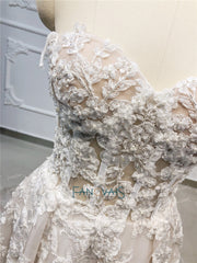 Boho Wedding Dress 2019 Sweetheart A-Line Crystal Beaded Lace Wedding Gown Long Train Beach Bridal Gown Vestido de Novia WN79