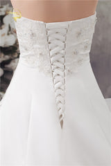 2019 White / Ivory Luxury Vestido De Noiva Robe De Mariage Bridal A Line Satin Applique With Train Wedding Dresses YN 9504