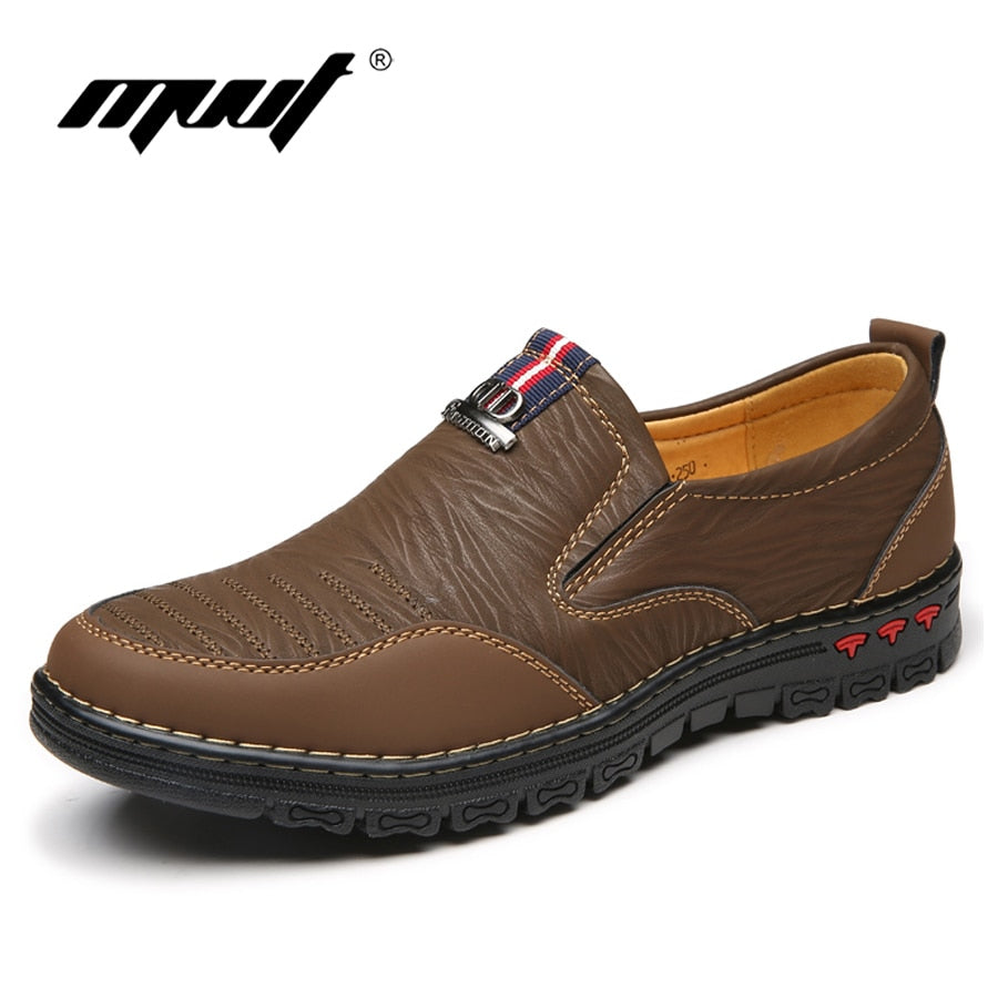 2018 Spring Split Leather Casual Shoes Men Loafers Slip-On Men Shoes Flats Comfortable Men Autumn Shoes Leather Moccasins