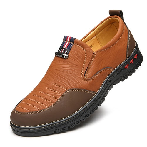 2018 Spring Split Leather Casual Shoes Men Loafers Slip-On Men Shoes Flats Comfortable Men Autumn Shoes Leather Moccasins