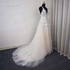 V Neck Beach Wedding Dress Real Price Lace Appliqued Illusion Bare Back Bridal Gown 2019 New