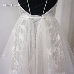 V Neck Beach Wedding Dress Real Price Lace Appliqued Illusion Bare Back Bridal Gown 2019 New
