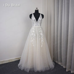 V Neck Beach Wedding Dress Real Price Lace Appliqued Illusion Bare Back Bridal Gown 2019 New