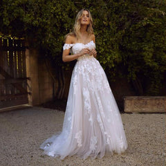 Lace Beach Wedding Dresses 2019 Off the Shoulder Appliques A Line Boho Bride Dress Princess Wedding Gown Robe De Mariee