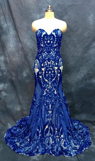 dark-blue-and-nude