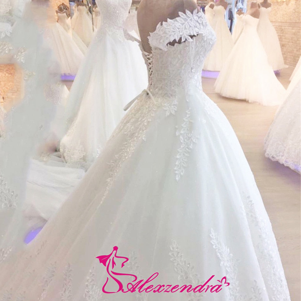 Alexzendra White Ball Gown Wedding Dresses Applique Off the Shoulder Gorgeous Bride Dresses Vestido Robe De Mariage