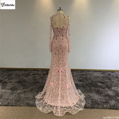 Surmount Pink Crystals Beading Dresses O-Neck Off the Shoulder Long Sleeves Pink Mermaid Illusion Court Train Evening Dresses